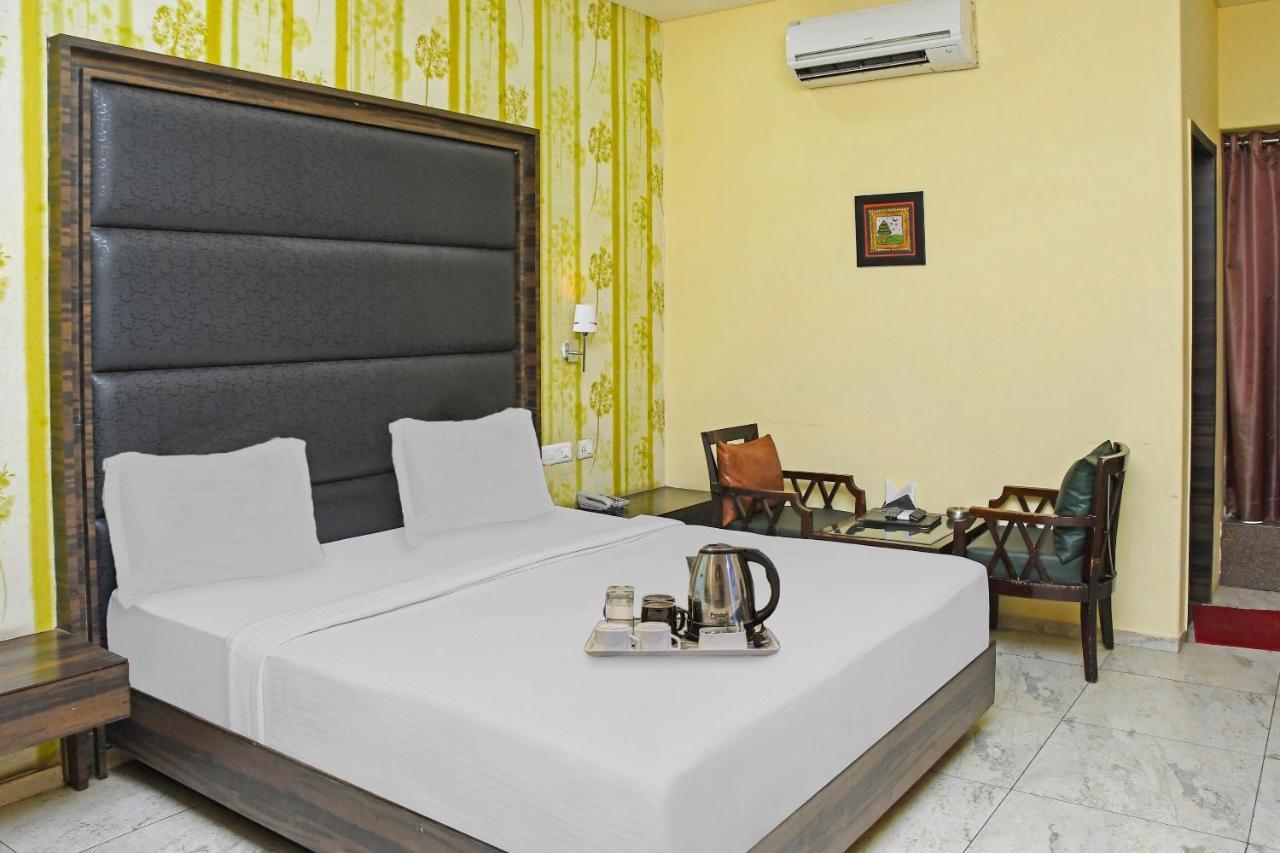 Townhouse 900 Hotel Surya Palace Bhilai Εξωτερικό φωτογραφία